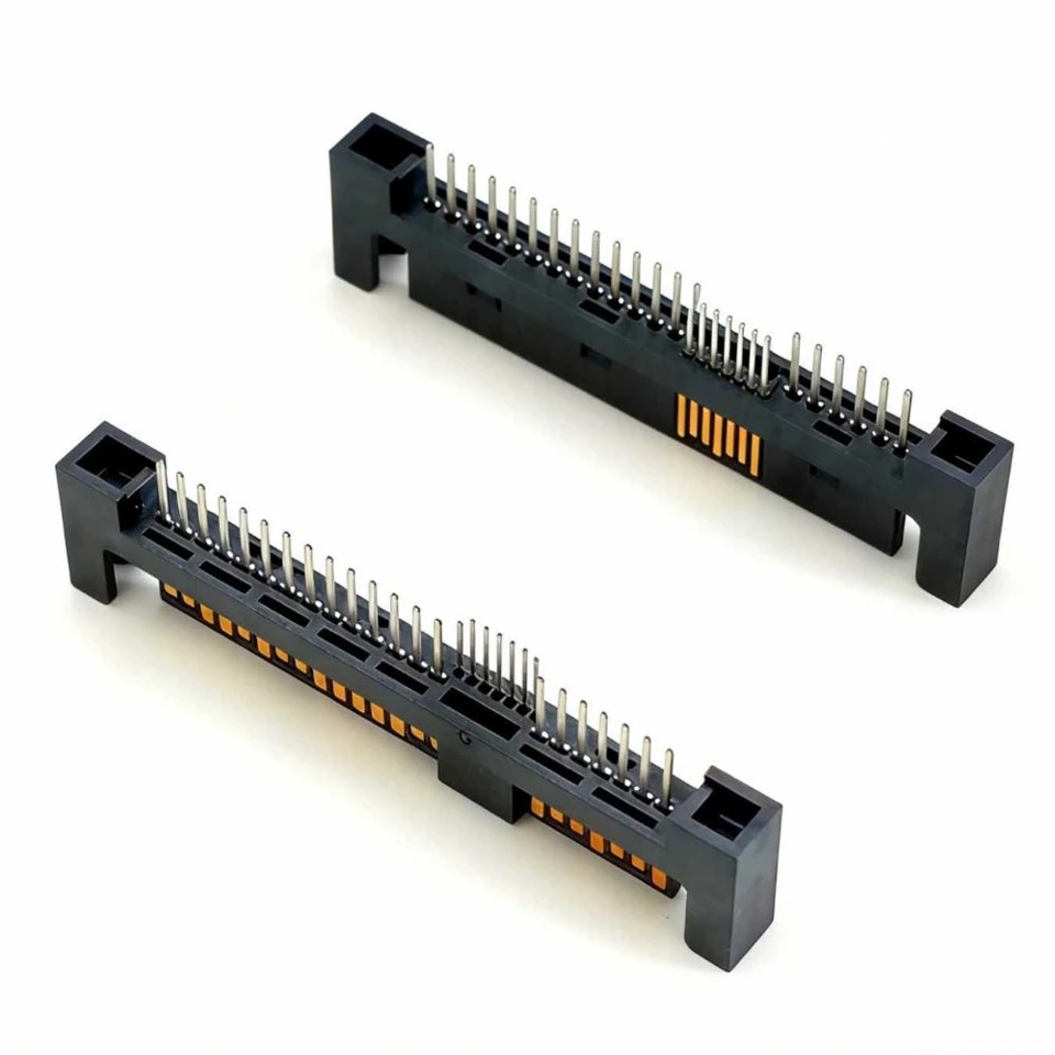 מחבר SATA 7+7+15עמ'